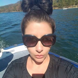 Meet your Posher, Lydia